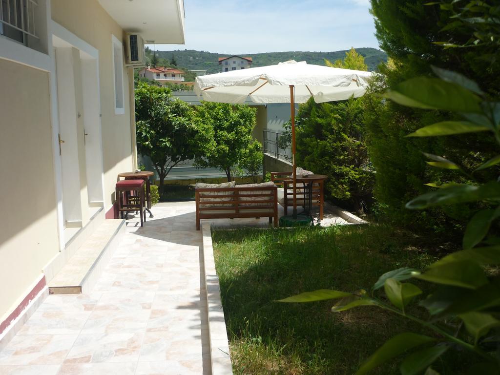 Villa Basilika Vlorë Habitación foto